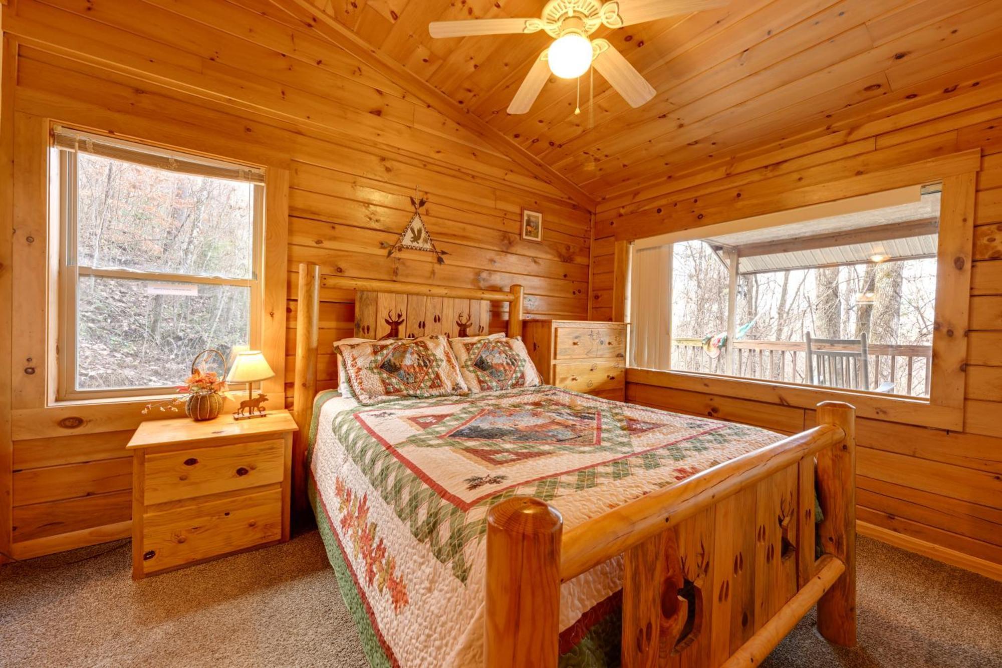 Deer Glen' Cabin with Private Hot Tub&Porch! Bryson City Buitenkant foto