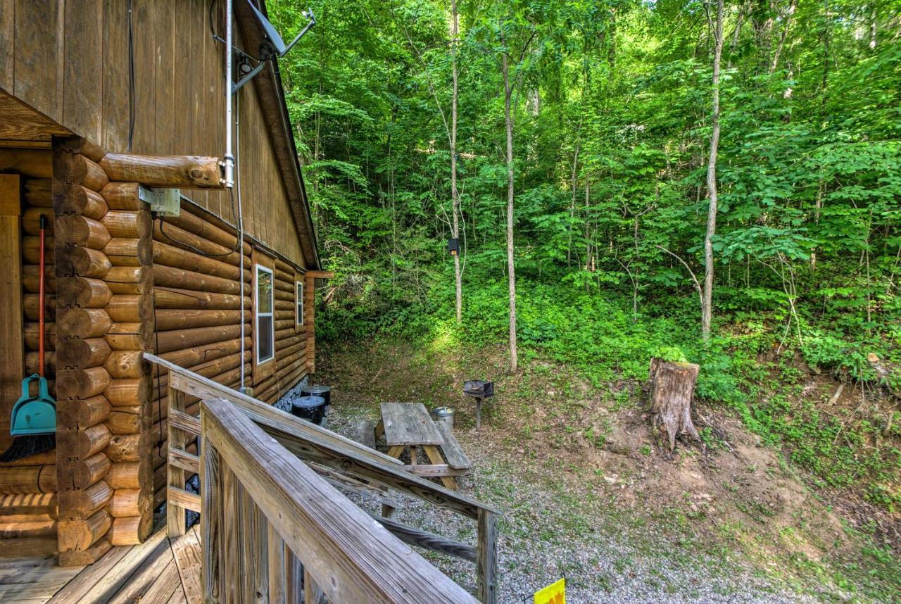 Deer Glen' Cabin with Private Hot Tub&Porch! Bryson City Buitenkant foto
