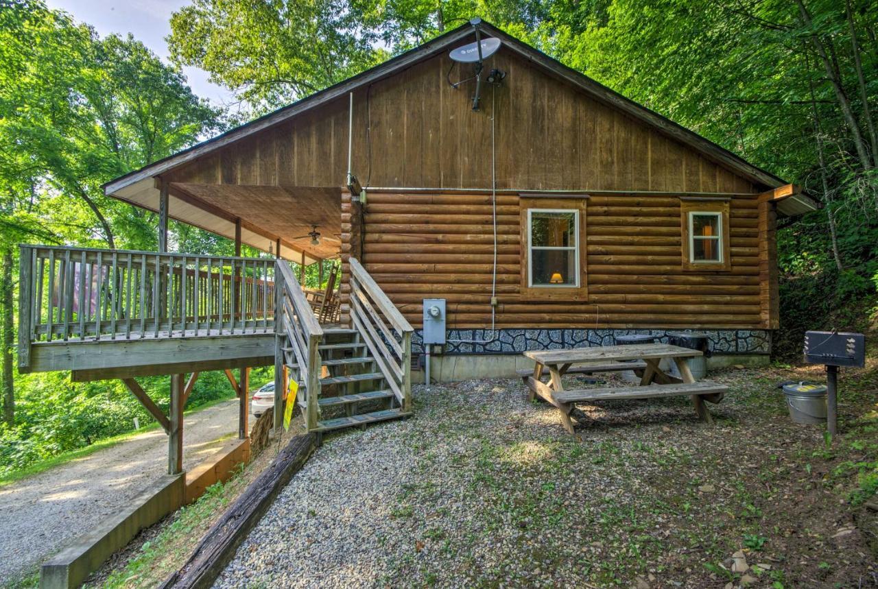 Deer Glen' Cabin with Private Hot Tub&Porch! Bryson City Buitenkant foto